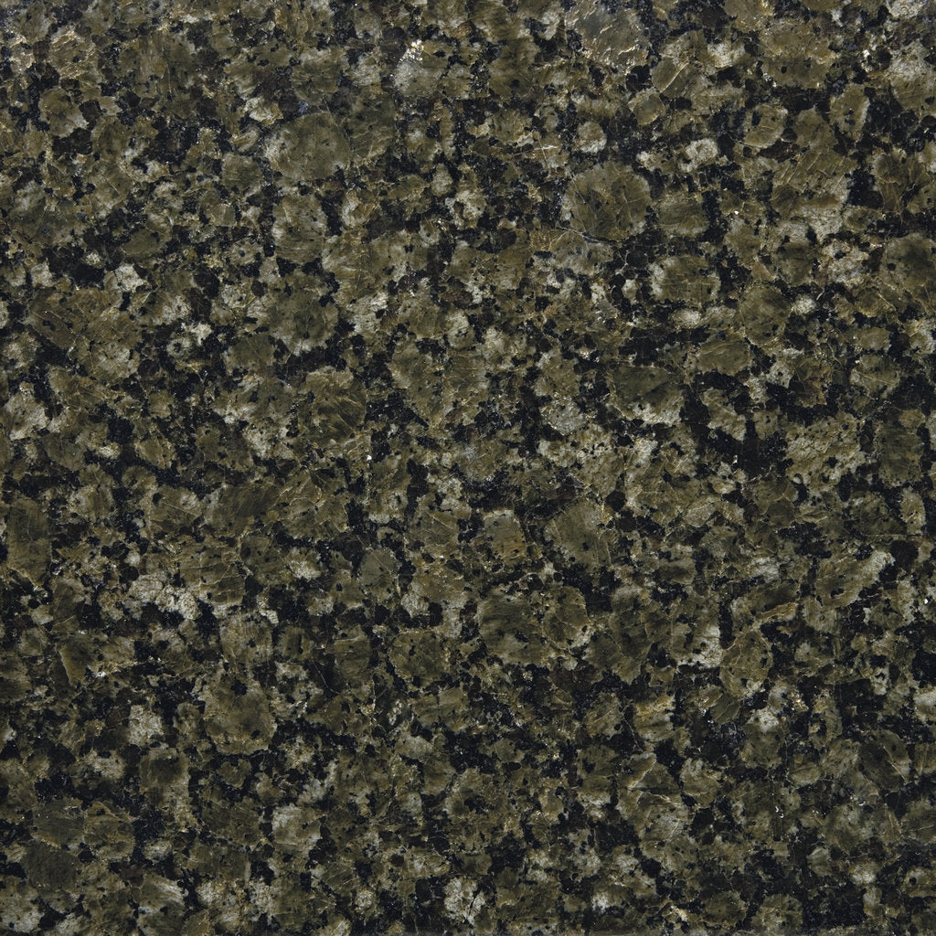 Grabstein und Sockel aus Baltic Grün Granit