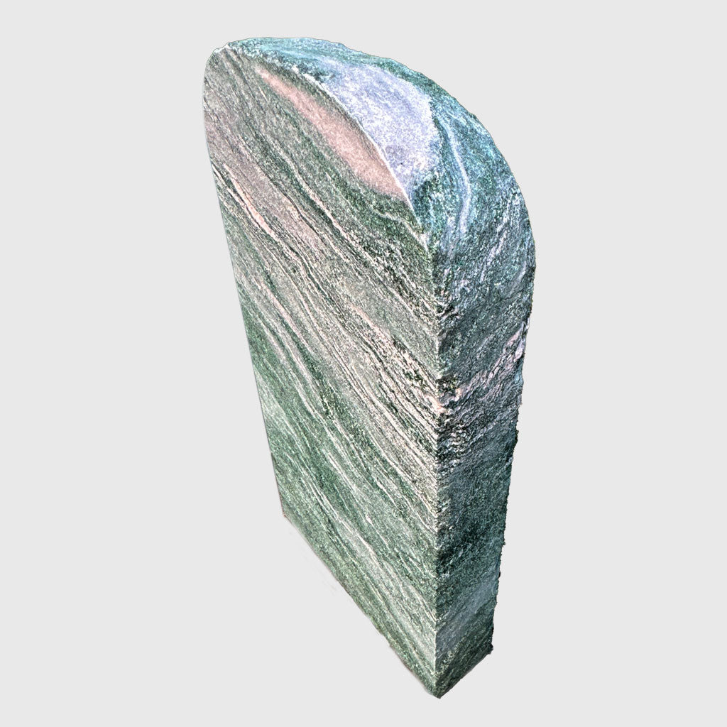 Natursteinfelsen aus Atlantis Granit
