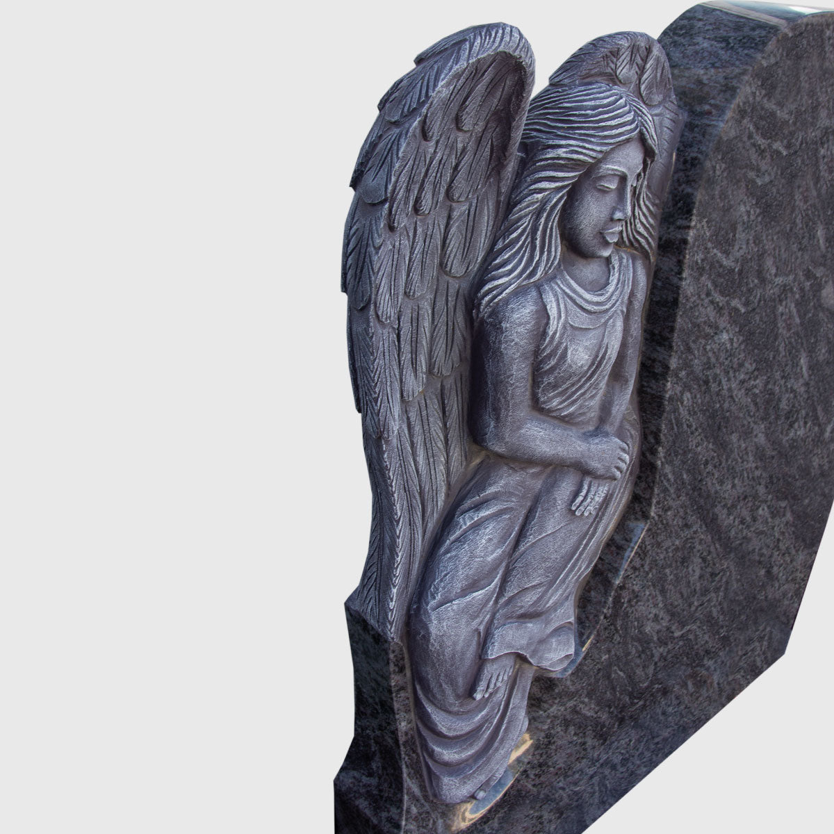 Grabstein aus Orion Blue Granit mit Engel-Skulptur