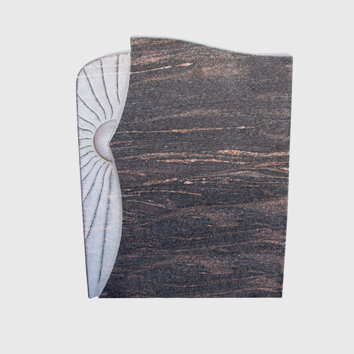 Grabstein aus Himalaya Granit mit Sonnensymbolik – handwerklich gearbeitetes Naturstein-Design von Stone Lounge