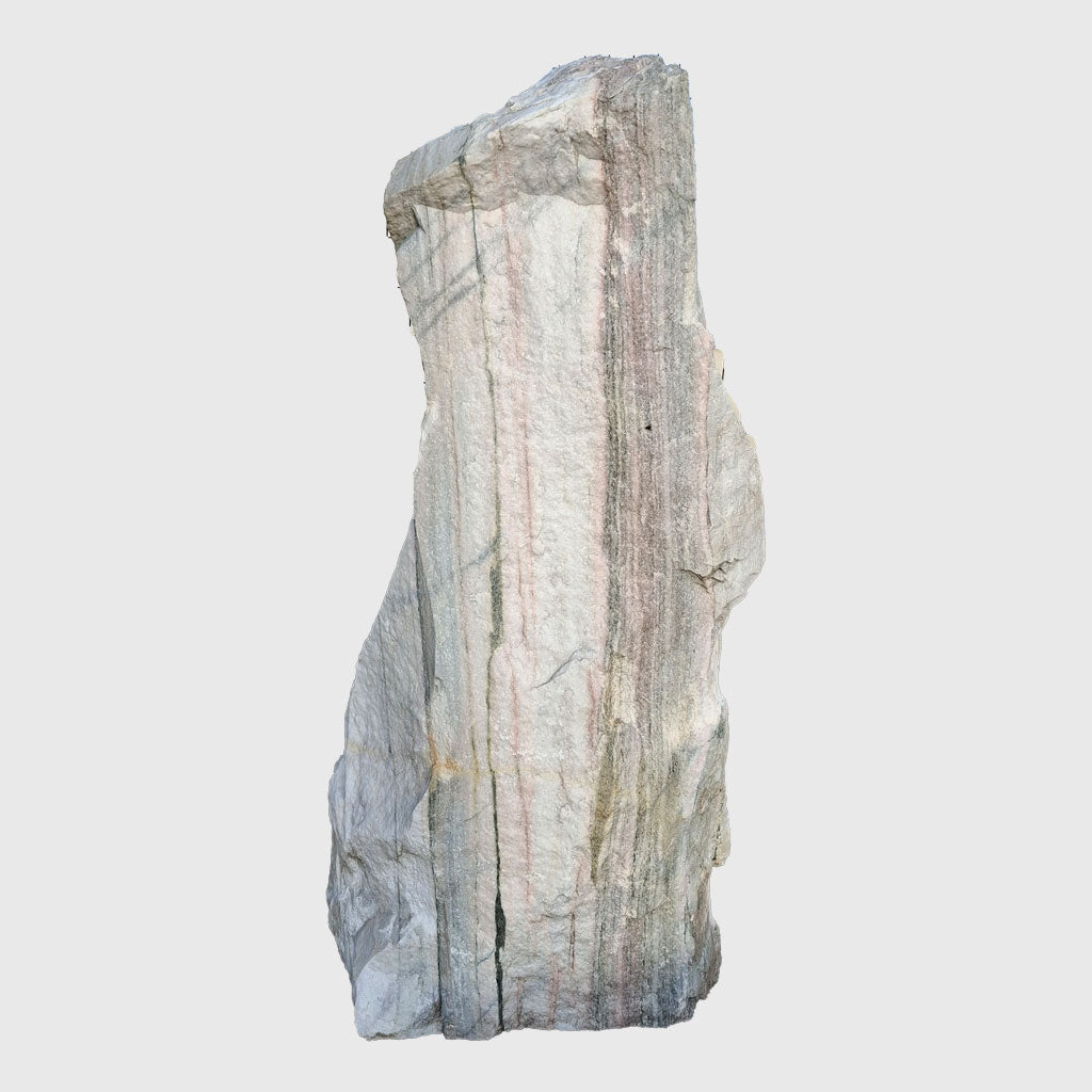 Natursteinfelsen aus Sölker Marmor kaufen – stilvoller Grabstein aus österreichischem Naturstein
