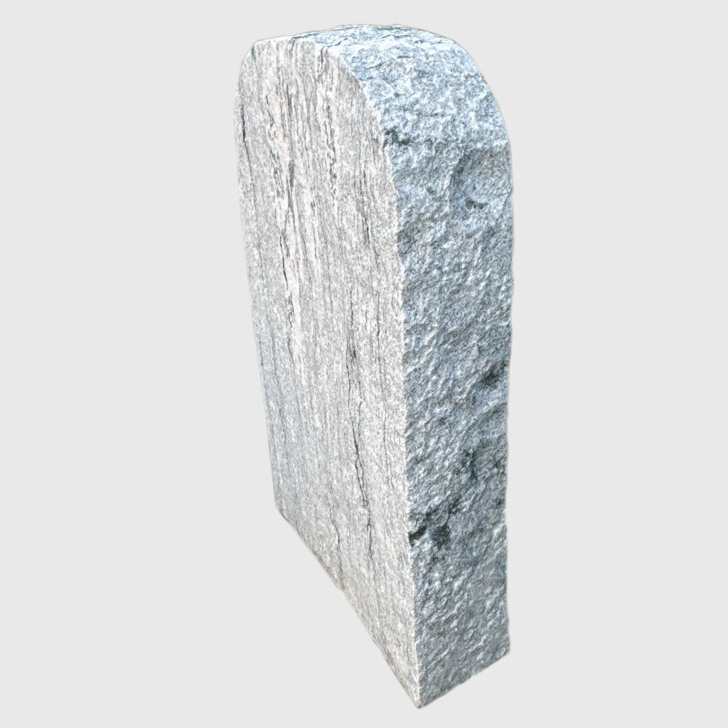 Natursteinfelsen aus Viscount White Granit