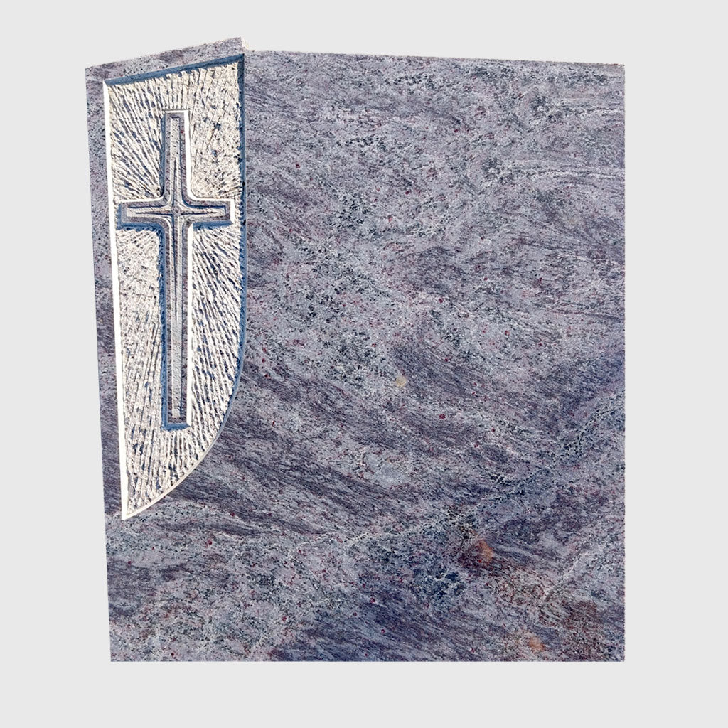 Grabstein aus Orion Blue Granit mit Kreuz-Ornament und strukturierter Oberfläche.