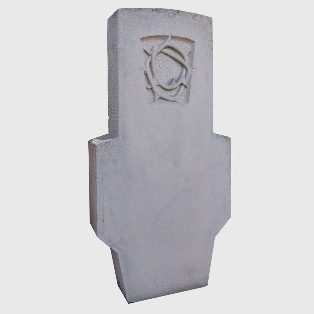 Grabstein aus Kalkstein mit Dornenkrone Relief