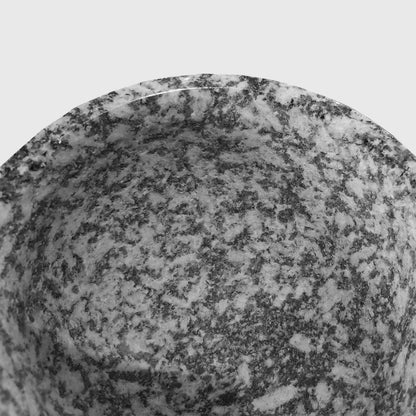 Mörser aus Herschenberger Granit – massiv &amp; regional gefertigt