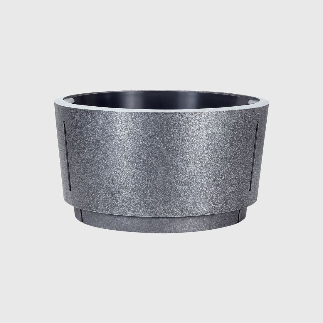 Aluminiumschale mit Blumeneinsatz für Grabgestaltung, 31 cm Durchmesser und 14 cm Höhe, auch in 26 cm erhältlich.
