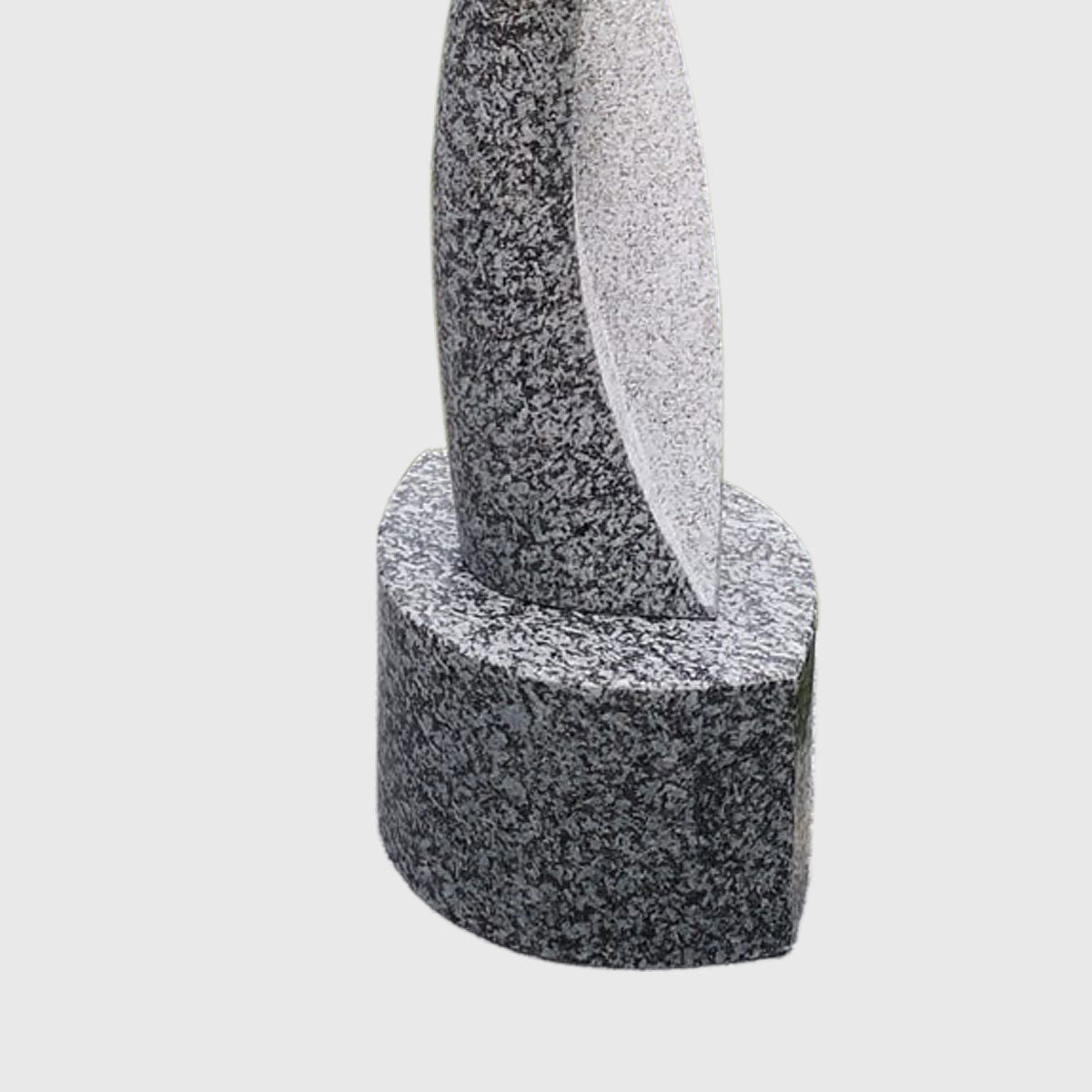 Figur aus Neuhauser Granit