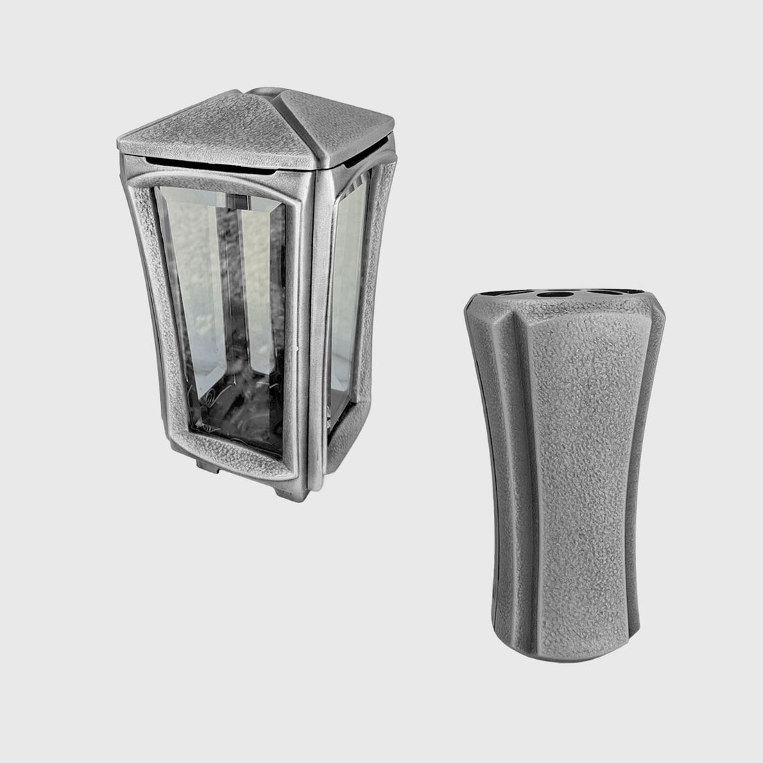 Silberfarbenes Grablaternen- und Grabvasen-Set aus Aluminium, jeweils 26 cm hoch, Vase mit 11 cm Durchmesser
