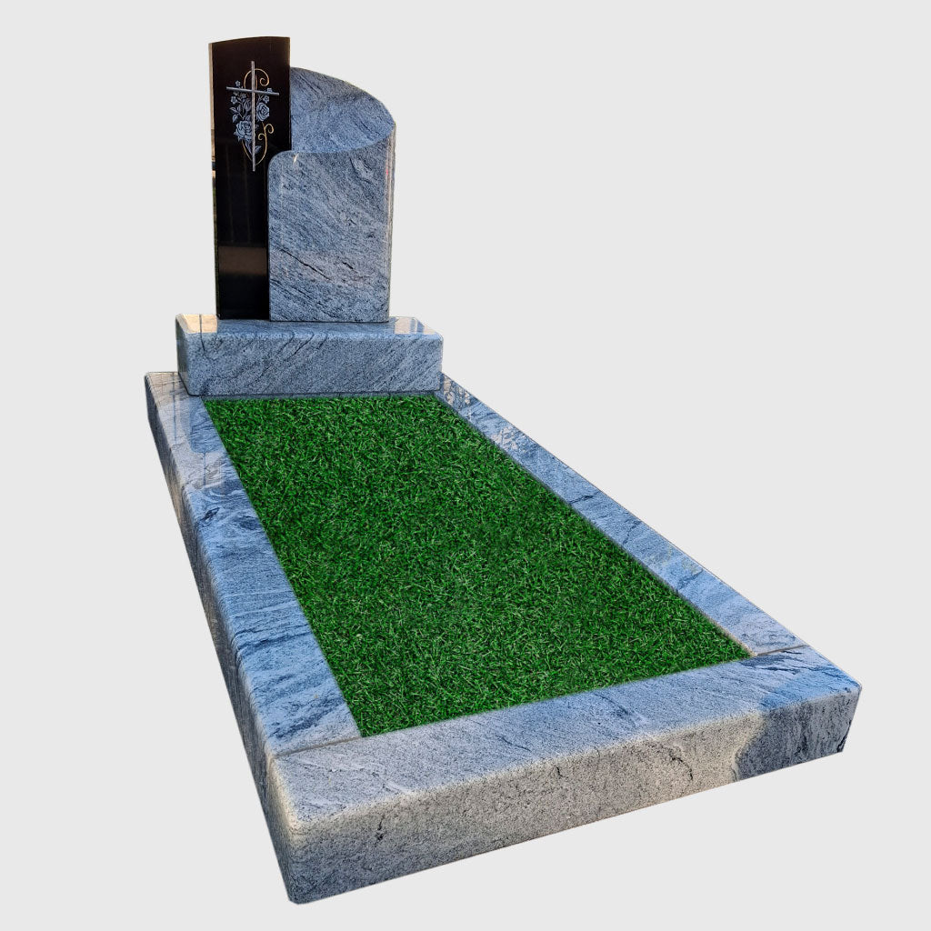 Grabanlage aus Viscount White und Nero Assoluto Granit kaufen – stilvolles Grabmal mit Ornament