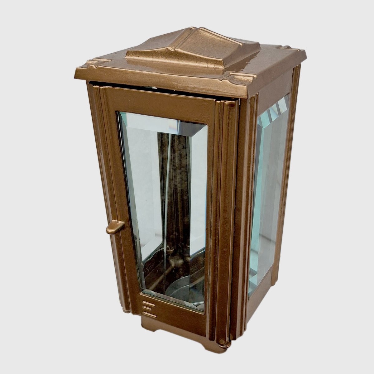 Grab Laterne aus Bronze – klassische Alternative zu Kupferlaternen – Stone Lounge