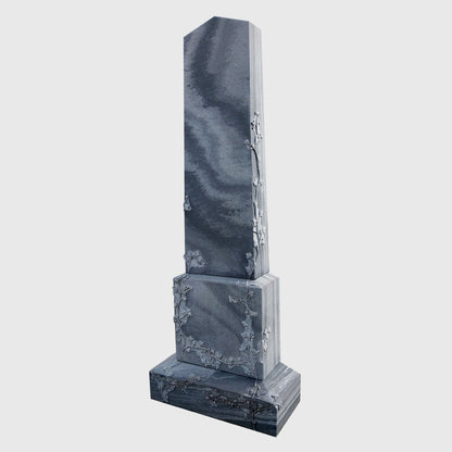 Grabstein mit zwei Sockeln aus Wachauer Marmor