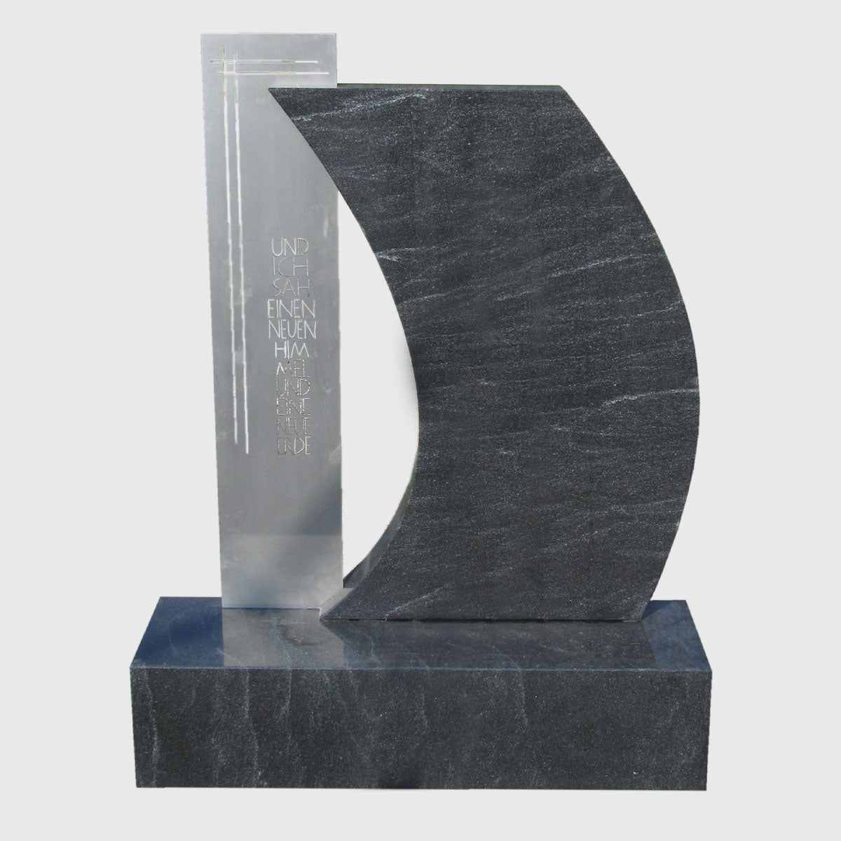Grabstein und Sockel aus Virginia Black GranitGranit