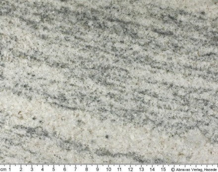 Liegestein Herzform aus Viscount White Granit